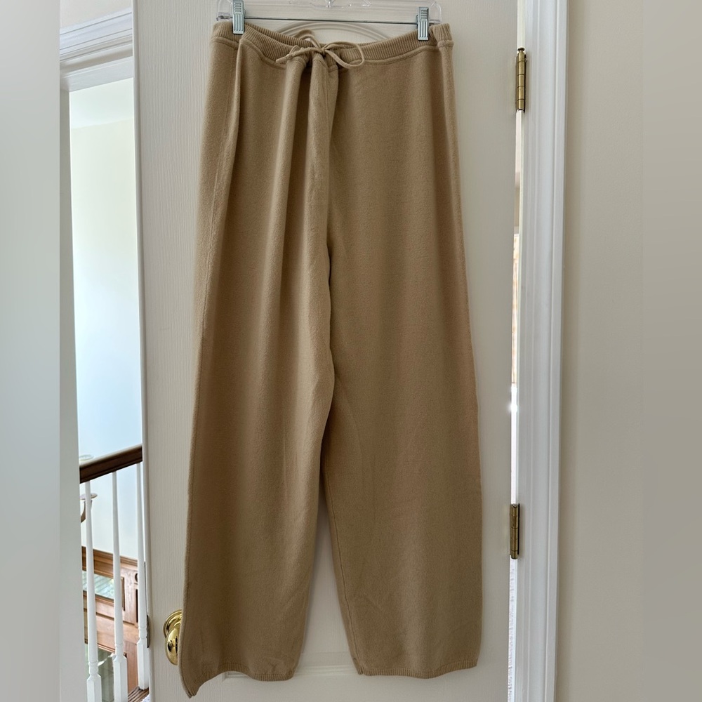 Adrienne Vittadini Beige Cashmere Lounge Pants